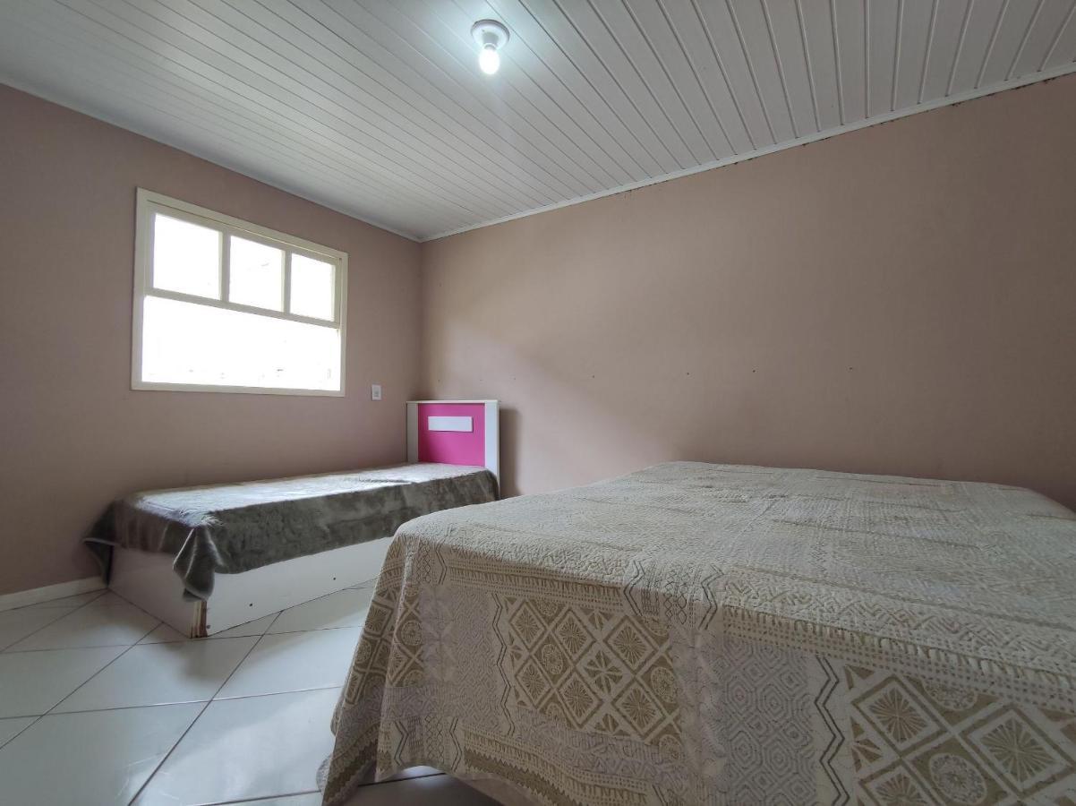 Casa De Fundos Na Praia Da Cal C Ar Торрес Екстер'єр фото
